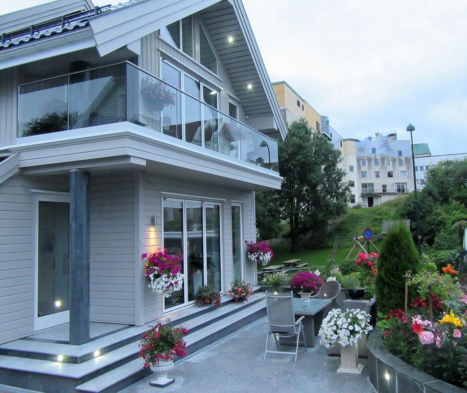 Villa Baneheia Крістіансанн Екстер'єр фото